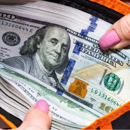 5 Ways to Withdraw Money From an Annuity Early